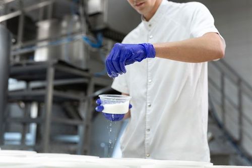 COMPONENT MANUFACTURE: Beads are a critical part of a molecular sieve, a dehydration process that directly impacts efficiency. PHOTO: HENGYE