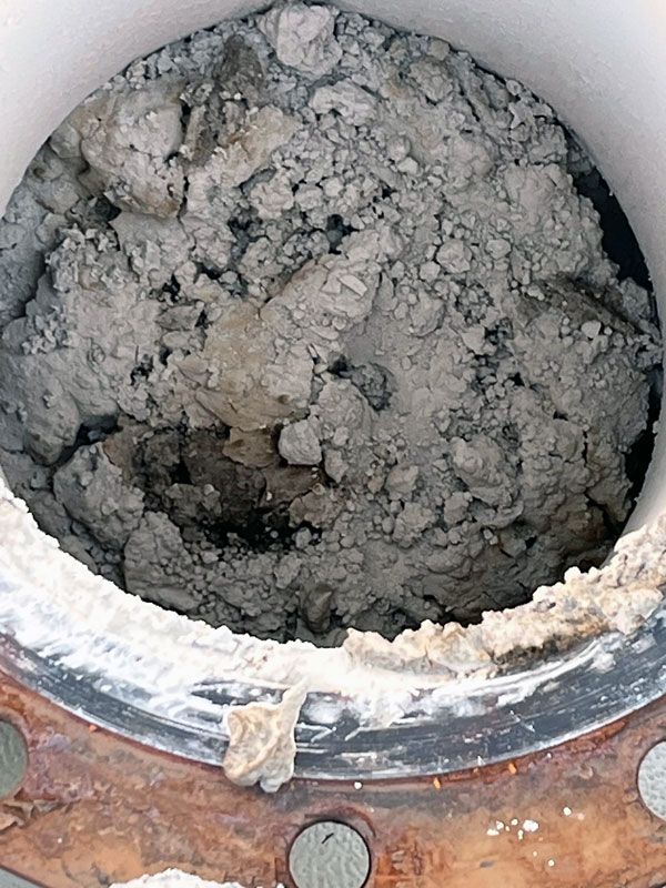 Pictured is a molecular sieve bed at Alto Columbia, Oregon. A system evaluation revealed problems that impacted operational efficiency. PHOTO: HENGYE